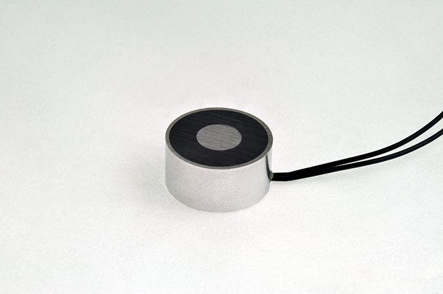 EM075S-12-212 - Round Electromagnet 0.75 inch Dia. 12 volts DC - Holding 5.5 lbs. image 0