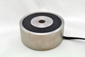 EM400-6-112 – Round Electromagnet 4 inch Dia. 6 volts DC – Holding 480 lbs. image 0