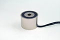 EM150-6-112 - Round Electromagnet 1.5 inch Dia. 6 volts DC - Holding 66 lbs. image 0